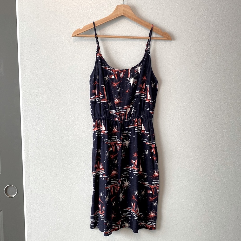 3 for $10 Old Navy Americana fireworks pattern dress Lilly Pulitzer dupe